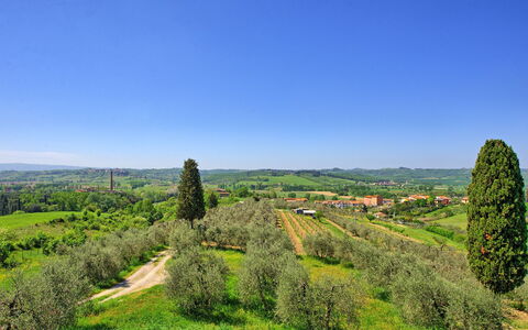 Villa Roberto: Cielo, Natura, Vegetazione, Verde, Collina, Paesaggio Naturale, Albero, Orizzonte, Area Rurale, Erba