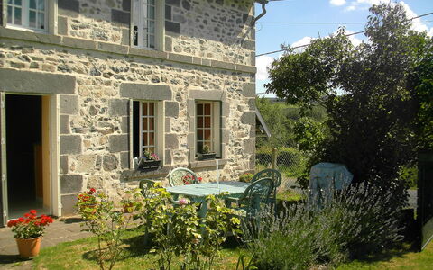 O'Petit Bonheur: Casa, Proprietà, Casa, Zona Residenziale, Costruzione, Cortile, Immobiliare, Villetta, Giardino, Quartiere
