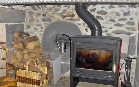 O'Petit Bonheur: Focolare, Stufa A Legna, Calore, Camino, Massoneria Forno, Camera, Elettrodomestico