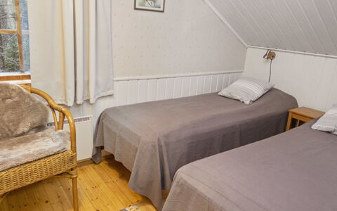 Varsta: Legna, Pavimentazione, Pavimento, Camera Da Letto, Lenzuolo, Letto, Interior Design, Bedding, Telaio Del Letto, Pavimento In Legno