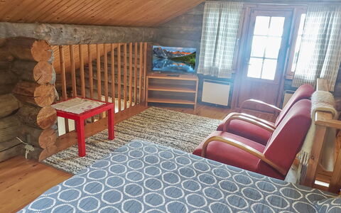 Alakitkajärvi, Takkusalmi: Mobilia, Legna, Pavimentazione, Pavimento, Interior Design, Soffitto, Camera, Camera Da Letto, Color Legno, Letto