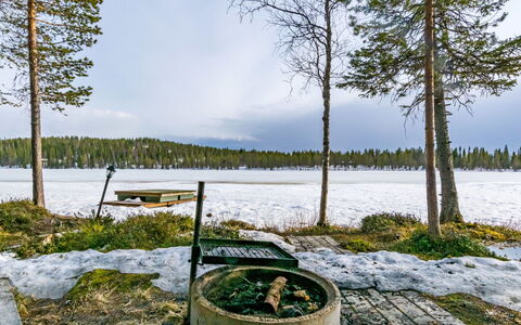 Mäntyrinne: Ambiente Naturale, Paesaggio, Inverno, Foresta, Congelamento, Neve, Larice, Serbatoio, Tavolo Da Picnic