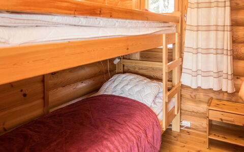 Ruka-Kitkan Käki: Legna, Letto A Castello, Color Legno, Latifoglie, Casa, Log Cabin, Plank, Camera Da Letto, Villetta, Letto
