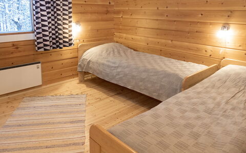 Viipusjärvi 11: Legna, Pavimento, Pavimentazione, Soffitto, Interior Design, Color Legno, Camera, Camera Da Letto, Latifoglie, Letto