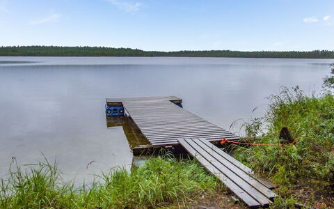 Kujalan Lomat 1: Risorse Idriche, Acqua, Corpo D'Acqua, Paesaggio Naturale, Waterway, Banca, Dock, Lago, Alveo, Boardwalk