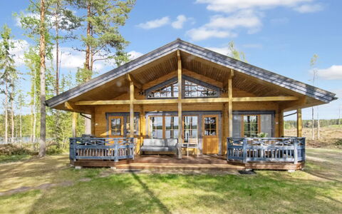 Korpilahti: Legna, Villetta, Log Cabin, Portico, Edifici Giardino, Estate, Legname, Shade, Latifoglie, Raccordo