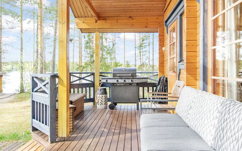 Korpilahti: Legna, Pavimentazione, Pavimento In Legno, Pavimento, Mobilia, Portico, Interior Design, Latifoglie, Deck, Color Legno
