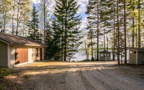 Mäntyrinne: Legna, Villetta, Log Cabin, Foresta, Capannone, Edifici Giardino, Larice, Woodland, Color Legno
