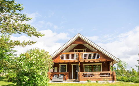 Ranta-Lemettilä: Casa, Casa, Villetta, Tetto, Raccordo, Agriturismo, Portico, Log Cabin, Estate, Edifici Giardino