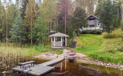 Kiikkukallio: Legna, Neve, Villetta, Inverno, Tetto, Casa, Congelamento, Log Cabin, Raccordo, Pendenza