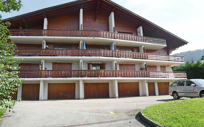 Villars 996: Cielo, Pianta, Proprietà, Costruzione, Ruota, Lotto, Architettura, Legna, Auto
