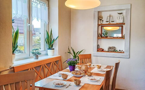 Bursztynowa: Mobilia, Interior Design, Parete, Pavimentazione, Tavolo, Sala Da Pranzo, Legna, Cucina & Sala Da Pranzo Tavolo, Pavimento, Soffitto