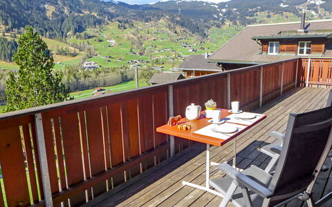 Chalet Ahornen: Cielo, Mobilia, Costruzione, Nube, Montagna, Tavolo, Legna, Mobili Da Esterno, Recinzione, Albero