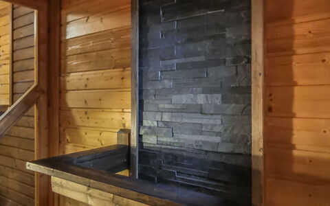 Salakolo 1: Legna, Pavimentazione, Pavimento, Color Legno, Latifoglie, Plank, Soffitto, Materiali Naturali, Vernice