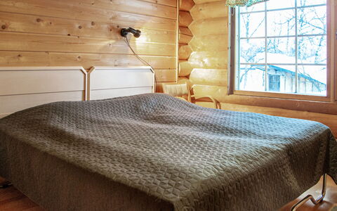 Kilpis-Arkki: Legna, Camera Da Letto, Letto, Mobilia, Lenzuolo, Pavimento, Interior Design, Pavimentazione, Bedding, Camera