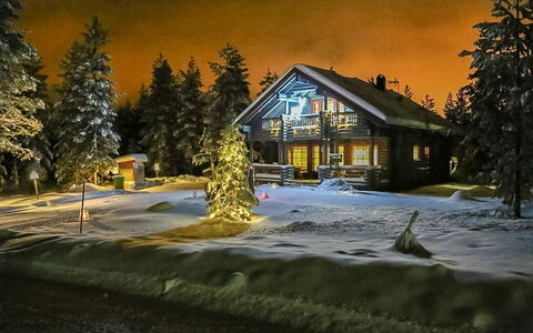 Luoston Väärtin Kammi: Legna, Neve, Villetta, Inverno, Tetto, Casa, Congelamento, Log Cabin, Raccordo, Pendenza