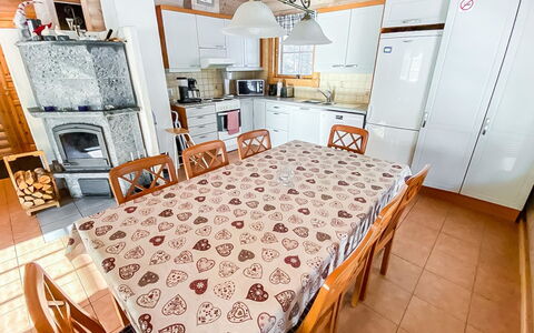 Luoston Väärtin Kammi: Legna, Neve, Villetta, Inverno, Tetto, Casa, Congelamento, Log Cabin, Raccordo, Pendenza