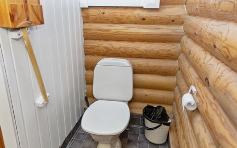 Tahkon Nipashonka 2 a: Legna, Villetta, Color Legno, Latifoglie, Log Cabin, Plank, Soffitto, Materiali Naturali, Legname, Edifici Giardino