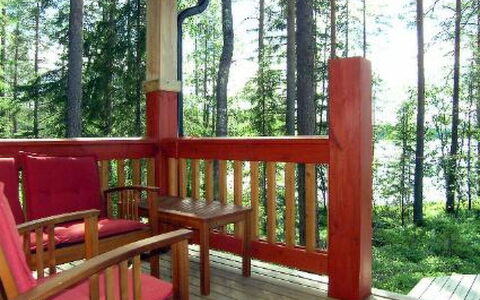 Puolukka: Legna, Portico, Pavimento, Pavimentazione, Mobilia, Latifoglie, Color Legno, Deck, Pavimento In Legno, Mobili Da Esterno