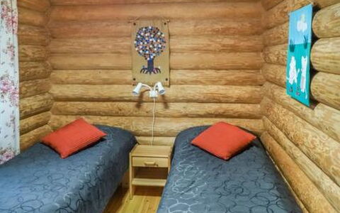 5816: Legna, Interior Design, Camera Da Letto, Mobilia, Letto, Pavimento, Camera, Pavimentazione, Lenzuolo, Bedding