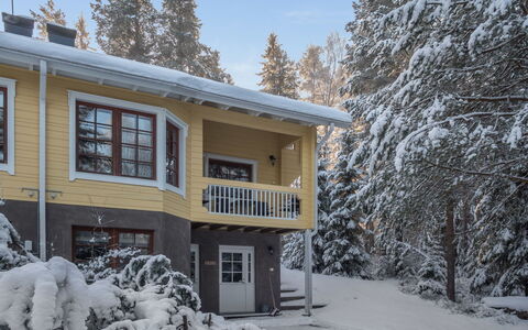 Vaarapirtti Tähti: Legna, Casa, Neve, Villetta, Casa, Inverno, Tetto, Congelamento, Raccordo, Pendenza