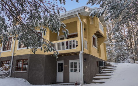 Vaarapirtti Tähti: Legna, Casa, Neve, Villetta, Casa, Inverno, Tetto, Congelamento, Raccordo, Pendenza