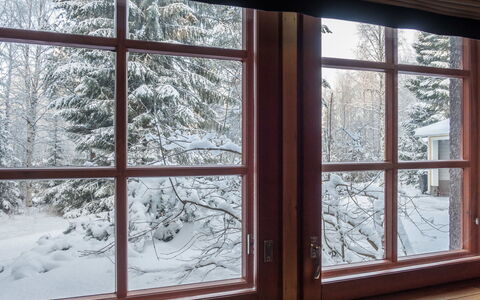 Vaarapirtti Tähti: Legna, Casa, Neve, Villetta, Casa, Inverno, Tetto, Congelamento, Raccordo, Pendenza