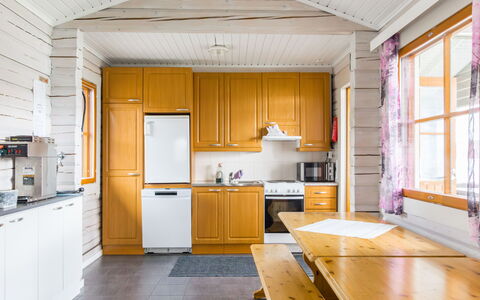 Katajainen: Villetta, Casa, Casa, Edifici Giardino, Raccordo, Log Cabin, Agriturismo, Estate, Capannone, Cortile