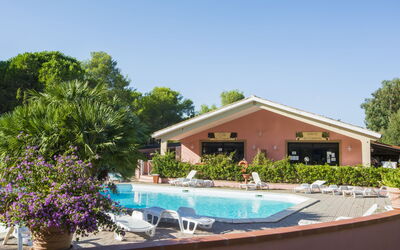 Marina Di Bibbona 150: Proprietà, Casa, Piscina, Immobiliare, Costruzione, Casa, Villa, Ricorrere, Vacanza, Albero