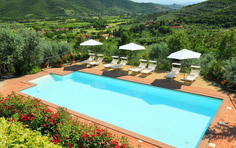 Zen: Piscina, Proprietà, Ricorrere, Immobiliare, Casa, Tempo Libero, Eco Hotel, Erba, Villa, Resort Citta '