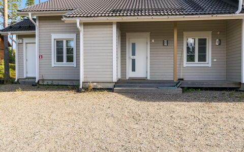 4 Seasons Hymy a: Waterway, Banca, Alveo, Lago, Villetta, Foresta, Canale, Serbatoio, Log Cabin