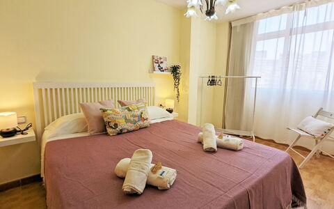 La Goleta: Mobilia, Proprietà, Costruzione, Comfort, Legna, Tessile, Illuminazione, Decorazione, Interior Design, Pavimento