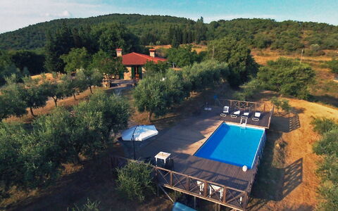 Civitella: Proprietà, Fotografia Aerea, Hill Station, Casa, Immobiliare, Estate, Area Rurale, Piscina, Albero, Casa