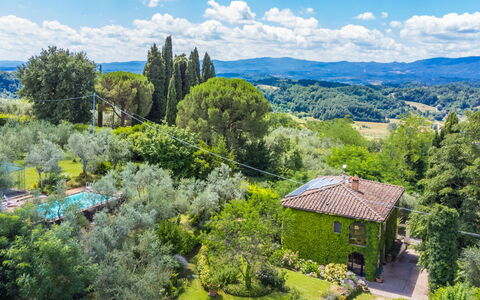 Villa Vittoria: Nube, Cielo, Pianta, Comunita 'Impianto, Albero, Verde, Paesaggio Naturale, Lotto, Zona Residenziale, Pascolo