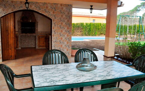 Marina: Camera, Proprietà, Costruzione, Mobilia, Tavolo, Portico, Terrazza, Immobiliare, Casa, Sala Da Pranzo