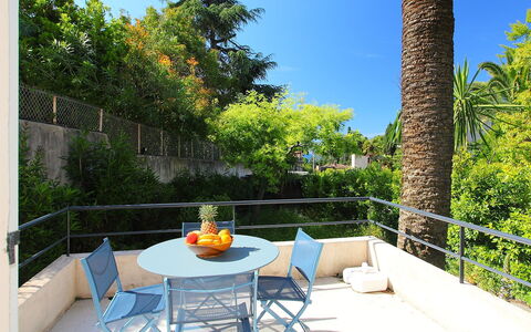 Villa Esmeralda: Proprietà, Immobiliare, Casa, Costruzione, Casa, Terrazza, Estate, Camera, Interior Design, Mobilia