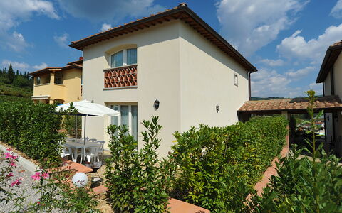 Casa Fabrizio: Nube, Pianta, Cielo, Costruzione, Finestra, Casa, Lotto, Villetta, Quartiere, Zona Residenziale