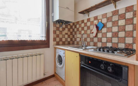 Barbaria de le Tole: Cabinetry, Controsoffitto, Cucina Stufa, Costruzione, Elettrodomestico Da Cucina, Legna, Rubinetto, Cucina, Interior Design, Stufa A Gas