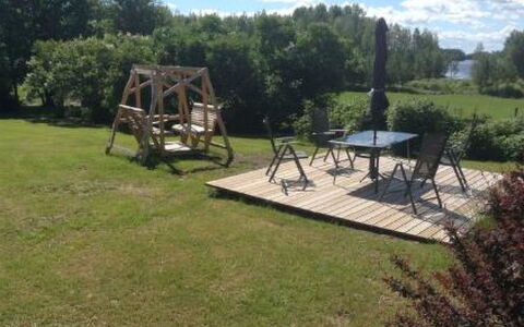Jokela: Albero, Banca, Casa, Villetta, Lago, Stagno, Foresta, Log Cabin