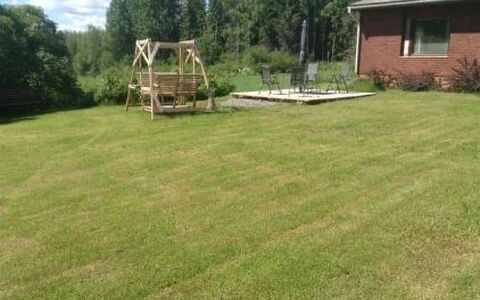 Jokela: Albero, Banca, Casa, Villetta, Lago, Stagno, Foresta, Log Cabin