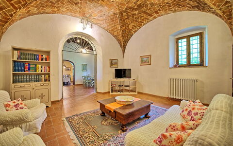 Villa Campogialli: Camera, Proprietà, Soggiorno, Interior Design, Costruzione, Mobilia, Architettura, Immobiliare, Casa, Soffitto