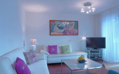 Goldenhorn Apt.f 22.1: Camera, Soggiorno, Interior Design, Mobilia, Proprietà, Viola, Viola, Parete, Casa, Lilla