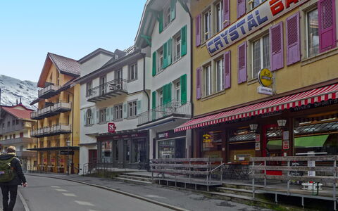 Haus Gertsch Apt.g: Cittadina, Quartiere, Costruzione, Uso Misto, Strada, Insediamento Umano, Architettura, Città, Zona Urbana, Centro