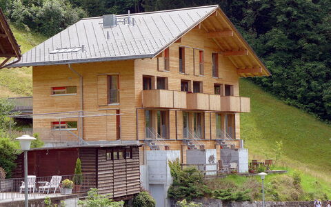 Roossi Apt. 1: Casa, Proprietà, Costruzione, Casa, Villetta, Tetto, Architettura, Immobiliare, Estate, Capanna