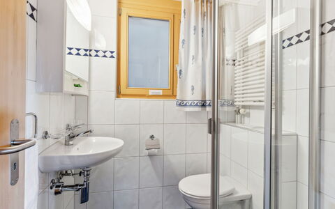 Wengen 42: Specchio, Lavello, Rubinetto, Idraulico Fixture, Proprietà, Lavandino Del Bagno, Costruzione, Bagno, Viola