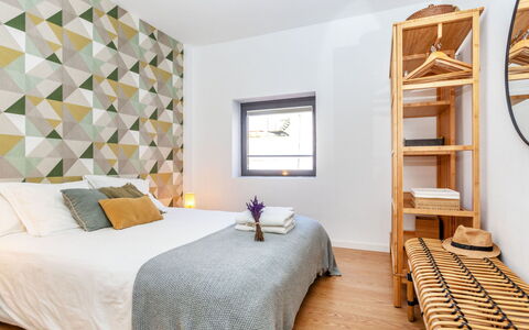 Vila Olimpica Pamplona: Interior Design, Mobilia, Camera Da Letto, Pavimento, Pavimentazione, Parete, Legna, Letto, Soffitto, Camera
