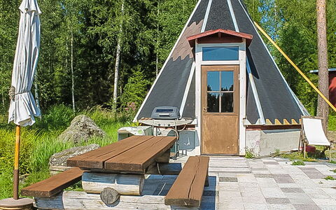 Virrin Tila: Villetta, Casa, Casa, Edifici Giardino, Raccordo, Log Cabin, Agriturismo, Estate, Capannone, Cortile