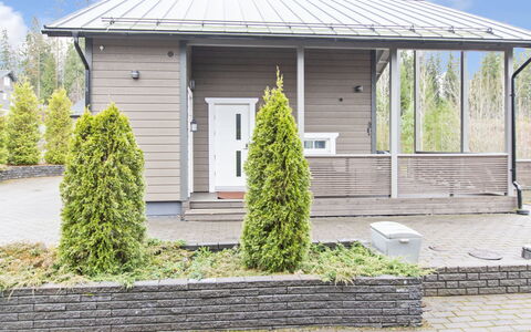 Villa Nummenranta 1: Villetta, Casa, Casa, Edifici Giardino, Raccordo, Log Cabin, Agriturismo, Estate, Capannone, Cortile