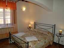 Alloggio:&nbsp;Fieno