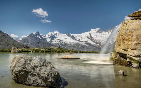 Haus Saturn: Geografia Montane, Acqua, Corpo D'Acqua, Montagna, Natura, Paesaggio Naturale, Catena Montuosa, Alveo, Roccia, Collina